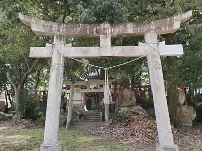 上の丸稲荷神社の末社・摂社