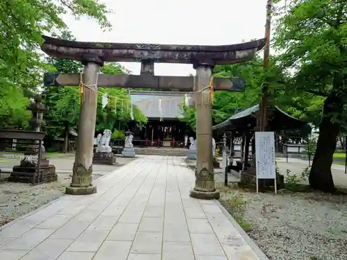 鳥海月山両所宮(山形県)