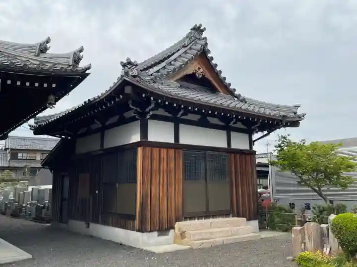 林照寺の{uncategorized: "未分類", other: "その他", undefined: "問題あり", building: "その他建物", grave: "お墓", sacred_gate: "鳥居", guardian: "狛犬", statue: "像", buddha: "仏像", history: "歴史", nature: "自然", garden: "庭園", animal: "動物", pagoda: "塔", temizu: "手水舎", mountain_gate: "山門・神門", sanctuary: "本殿・本堂", subordinate: "末社・摂社", art: "芸術", scenery: "景色", jizo: "地蔵", ema: "絵馬", goshuin: "御朱印", omikuji: "おみくじ", items: "授与品その他", amulet: "お守り", goshuincho: "御朱印帳", eats: "食事", festival: "お祭り", votive_dance: "神楽", shichigosan: "七五三参", wedding: "結婚式", experience: "体験その他", initially: "初詣", around: "周辺", anti_infection: "感染症対策"}