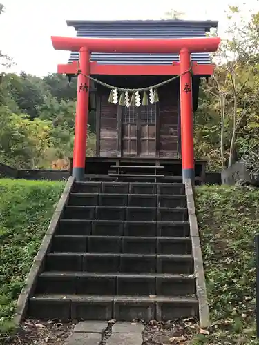 仁木神社の鳥居