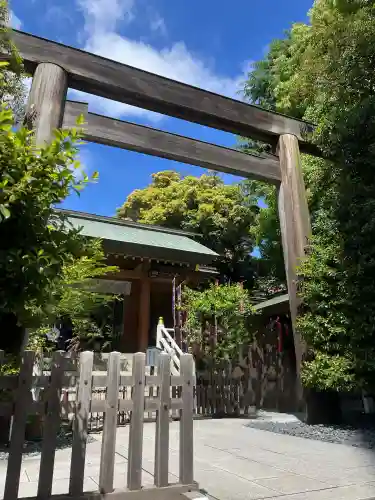 東京大神宮の{uncategorized: "未分類", other: "その他", undefined: "問題あり", building: "その他建物", grave: "お墓", sacred_gate: "鳥居", guardian: "狛犬", statue: "像", buddha: "仏像", history: "歴史", nature: "自然", garden: "庭園", animal: "動物", pagoda: "塔", temizu: "手水舎", mountain_gate: "山門・神門", sanctuary: "本殿・本堂", subordinate: "末社・摂社", art: "芸術", scenery: "景色", jizo: "地蔵", ema: "絵馬", goshuin: "御朱印", omikuji: "おみくじ", items: "授与品その他", amulet: "お守り", goshuincho: "御朱印帳", eats: "食事", festival: "お祭り", votive_dance: "神楽", shichigosan: "七五三参", wedding: "結婚式", experience: "体験その他", initially: "初詣", around: "周辺", anti_infection: "感染症対策"}