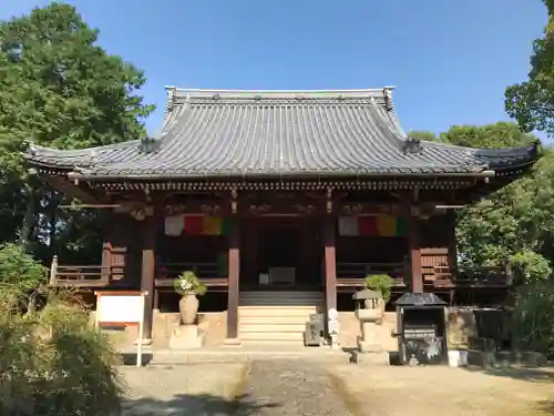 萩原寺の本殿・本堂