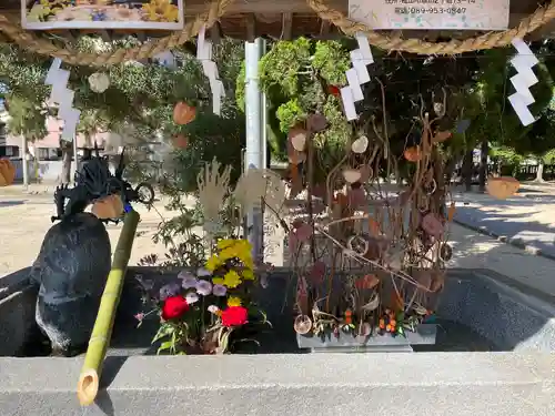 三津厳島神社の手水舎