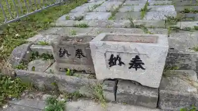 延命地蔵尊の手水舎