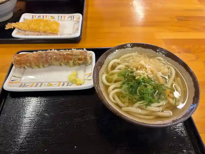 宇佐神社の{uncategorized: "未分類", other: "その他", undefined: "問題あり", building: "その他建物", grave: "お墓", sacred_gate: "鳥居", guardian: "狛犬", statue: "像", buddha: "仏像", history: "歴史", nature: "自然", garden: "庭園", animal: "動物", pagoda: "塔", temizu: "手水舎", mountain_gate: "山門・神門", sanctuary: "本殿・本堂", subordinate: "末社・摂社", art: "芸術", scenery: "景色", jizo: "地蔵", ema: "絵馬", goshuin: "御朱印", omikuji: "おみくじ", items: "授与品その他", amulet: "お守り", goshuincho: "御朱印帳", eats: "食事", festival: "お祭り", votive_dance: "神楽", shichigosan: "七五三参", wedding: "結婚式", experience: "体験その他", initially: "初詣", around: "周辺", anti_infection: "感染症対策"}