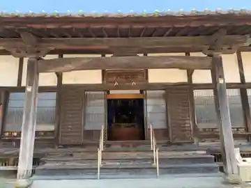 観音寺の本殿・本堂