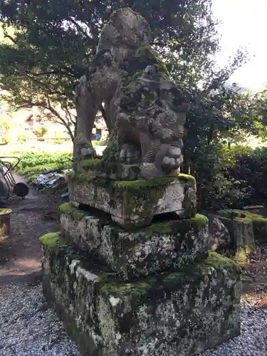 須佐神社の狛犬