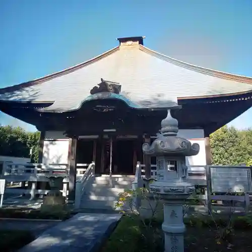 星谷寺の本殿・本堂