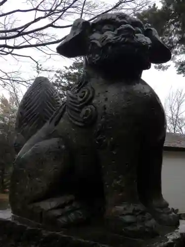 鷹栖神社の狛犬