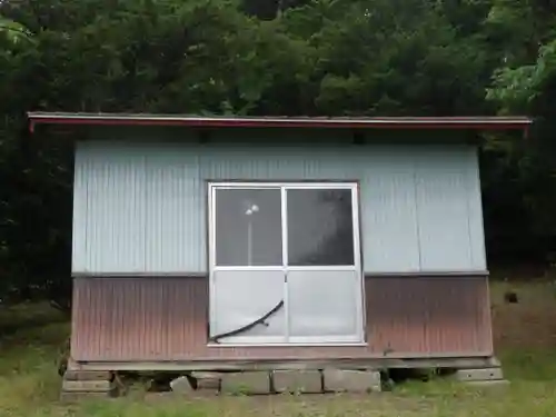 東芭露神社の本殿