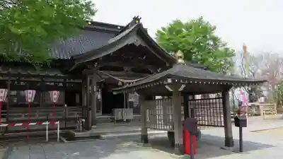 倶利迦羅不動寺山頂本堂の本殿・本堂