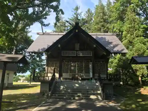 大麻神社の本殿