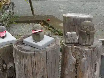 伊勢原 法泉寺の地蔵