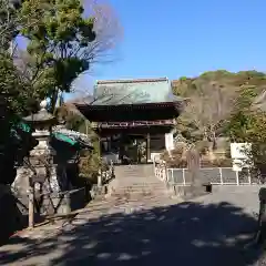 実相寺の山門