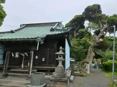 八雲神社（北鎌倉・山ノ内）の{uncategorized: "未分類", other: "その他", undefined: "問題あり", building: "その他建物", grave: "お墓", sacred_gate: "鳥居", guardian: "狛犬", statue: "像", buddha: "仏像", history: "歴史", nature: "自然", garden: "庭園", animal: "動物", pagoda: "塔", temizu: "手水舎", mountain_gate: "山門・神門", sanctuary: "本殿・本堂", subordinate: "末社・摂社", art: "芸術", scenery: "景色", jizo: "地蔵", ema: "絵馬", goshuin: "御朱印", omikuji: "おみくじ", items: "授与品その他", amulet: "お守り", goshuincho: "御朱印帳", eats: "食事", festival: "お祭り", votive_dance: "神楽", shichigosan: "七五三参", wedding: "結婚式", experience: "体験その他", initially: "初詣", around: "周辺", anti_infection: "感染症対策"}