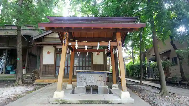 小金井神社の手水舎