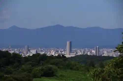 高屋敷稲荷神社の景色