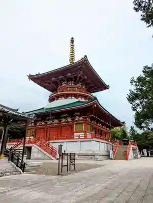 成田山新勝寺の塔