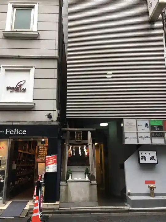 八官神社の鳥居