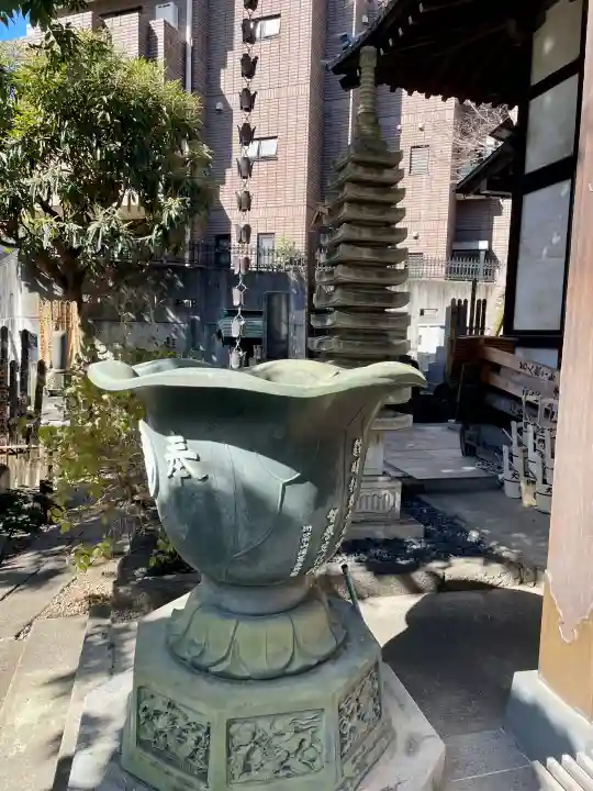 還国寺の{uncategorized: "未分類", other: "その他", undefined: "問題あり", building: "その他建物", grave: "お墓", sacred_gate: "鳥居", guardian: "狛犬", statue: "像", buddha: "仏像", history: "歴史", nature: "自然", garden: "庭園", animal: "動物", pagoda: "塔", temizu: "手水舎", mountain_gate: "山門・神門", sanctuary: "本殿・本堂", subordinate: "末社・摂社", art: "芸術", scenery: "景色", jizo: "地蔵", ema: "絵馬", goshuin: "御朱印", omikuji: "おみくじ", items: "授与品その他", amulet: "お守り", goshuincho: "御朱印帳", eats: "食事", festival: "お祭り", votive_dance: "神楽", shichigosan: "七五三参", wedding: "結婚式", experience: "体験その他", initially: "初詣", around: "周辺", anti_infection: "感染症対策"}