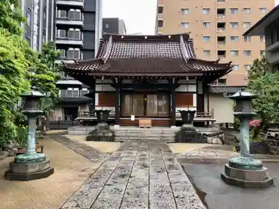 幸福寺の本殿・本堂