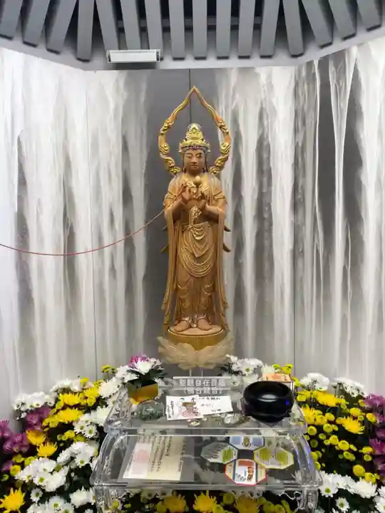 すがも鴨台観音堂の仏像