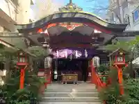 三崎稲荷神社の本殿・本堂