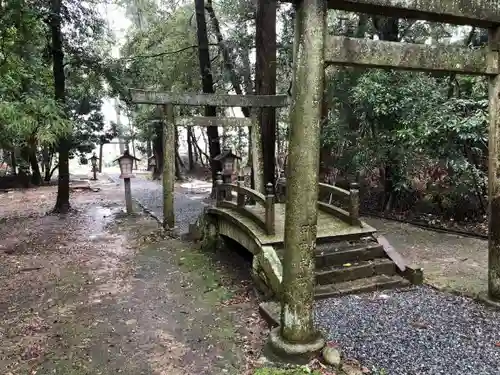 阿射加神社の鳥居