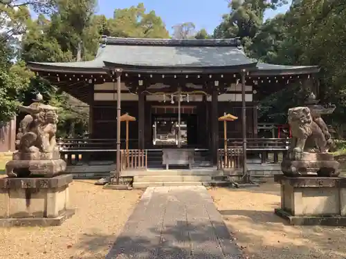 伊射奈岐神社の本殿・本堂