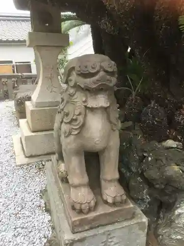 叶神社 (西叶神社)の狛犬