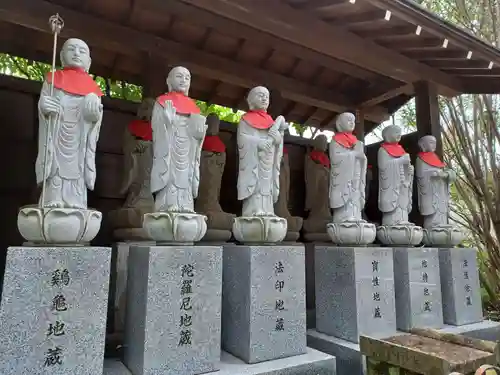 宝泉寺の地蔵