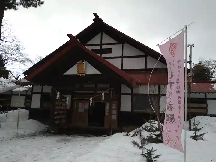 多賀神社の本殿・本堂