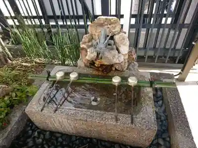 六波羅蜜寺の手水舎