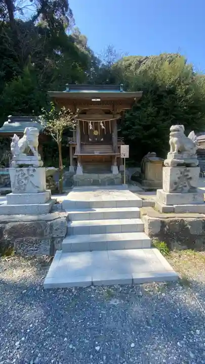 一宮神社の{uncategorized: "未分類", other: "その他", undefined: "問題あり", building: "その他建物", grave: "お墓", sacred_gate: "鳥居", guardian: "狛犬", statue: "像", buddha: "仏像", history: "歴史", nature: "自然", garden: "庭園", animal: "動物", pagoda: "塔", temizu: "手水舎", mountain_gate: "山門・神門", sanctuary: "本殿・本堂", subordinate: "末社・摂社", art: "芸術", scenery: "景色", jizo: "地蔵", ema: "絵馬", goshuin: "御朱印", omikuji: "おみくじ", items: "授与品その他", amulet: "お守り", goshuincho: "御朱印帳", eats: "食事", festival: "お祭り", votive_dance: "神楽", shichigosan: "七五三参", wedding: "結婚式", experience: "体験その他", initially: "初詣", around: "周辺", anti_infection: "感染症対策"}
