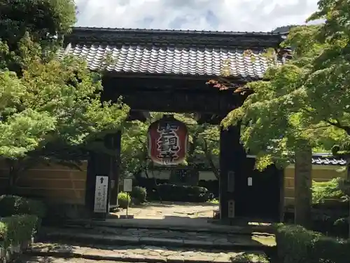 金剛輪寺の山門・神門
