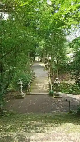 国造神社の周辺