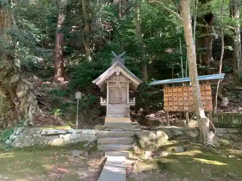 出雲大社北島国造館 出雲教の末社・摂社