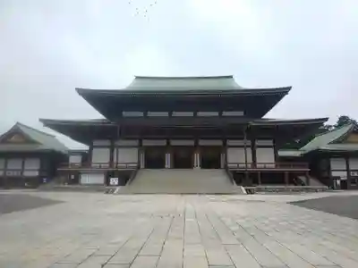 成田山新勝寺の本殿・本堂