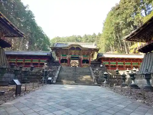 輪王寺の山門