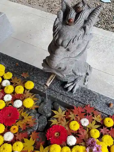 滑川神社 - 仕事と子どもの守り神の手水