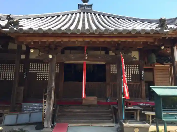 金剛寺の本殿・本堂