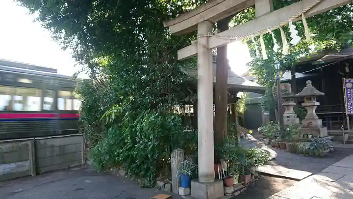 大原稲荷神社の鳥居