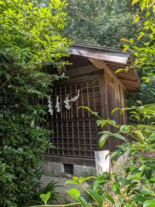 咳嗽神社の本殿・本堂