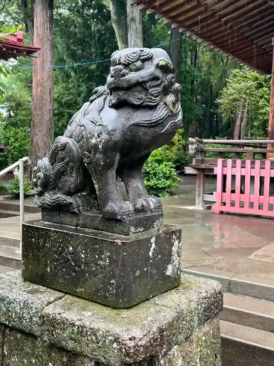 平出雷電神社の狛犬