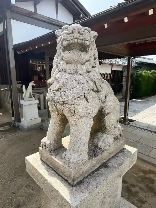出雲大社大阪分祠 御旅所 (元宮)の{uncategorized: "未分類", other: "その他", undefined: "問題あり", building: "その他建物", grave: "お墓", sacred_gate: "鳥居", guardian: "狛犬", statue: "像", buddha: "仏像", history: "歴史", nature: "自然", garden: "庭園", animal: "動物", pagoda: "塔", temizu: "手水舎", mountain_gate: "山門・神門", sanctuary: "本殿・本堂", subordinate: "末社・摂社", art: "芸術", scenery: "景色", jizo: "地蔵", ema: "絵馬", goshuin: "御朱印", omikuji: "おみくじ", items: "授与品その他", amulet: "お守り", goshuincho: "御朱印帳", eats: "食事", festival: "お祭り", votive_dance: "神楽", shichigosan: "七五三参", wedding: "結婚式", experience: "体験その他", initially: "初詣", around: "周辺", anti_infection: "感染症対策"}