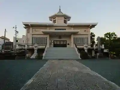 竜拈寺の本殿・本堂