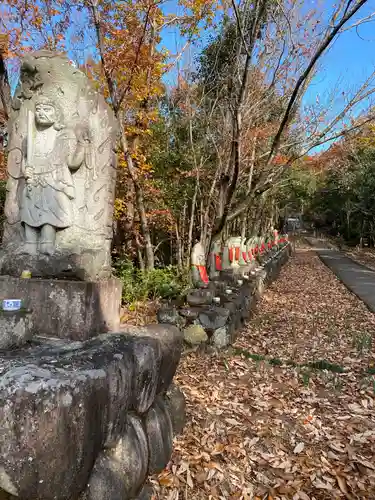 関善光寺の仏像