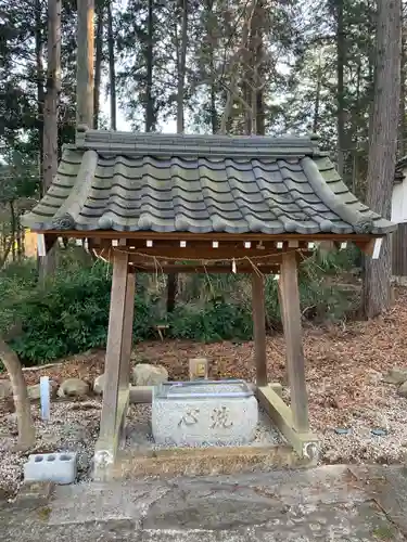 五十餘州神社の手水舎