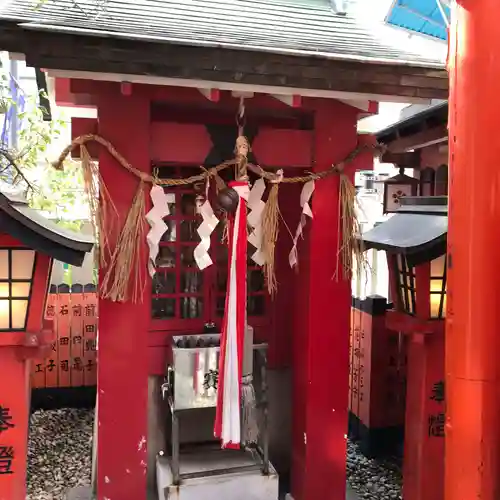 綱敷天神社御旅社の末社