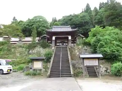 栄泉寺の山門・神門